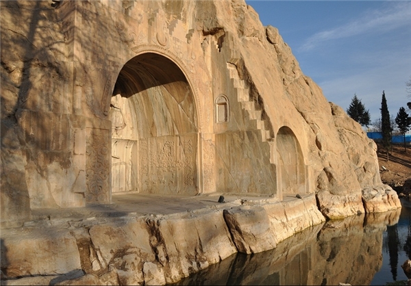 تصویر طاق بستان قدیم 